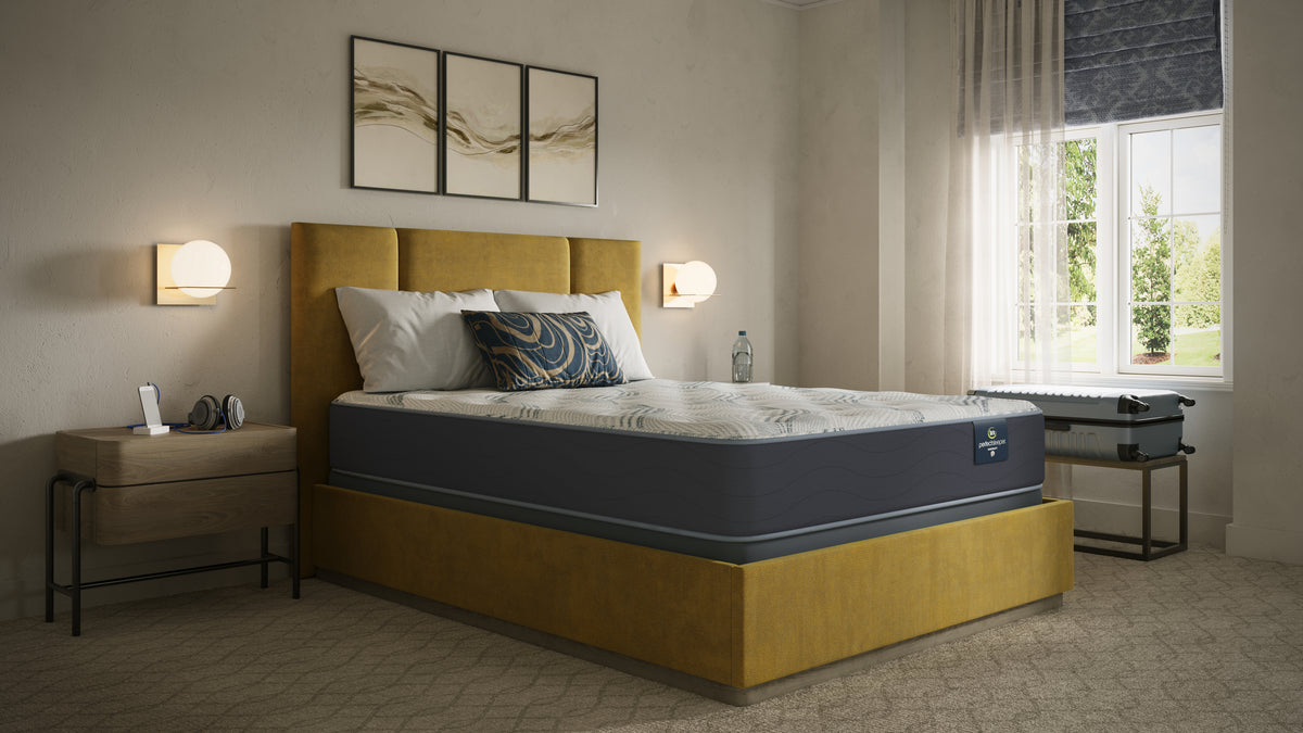 Serta Concierge Suite Plush (One-Sided)