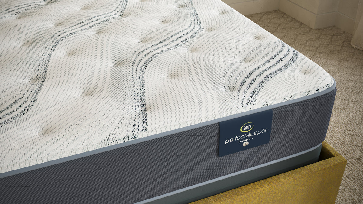 Serta Concierge Suite Plush (One-Sided)