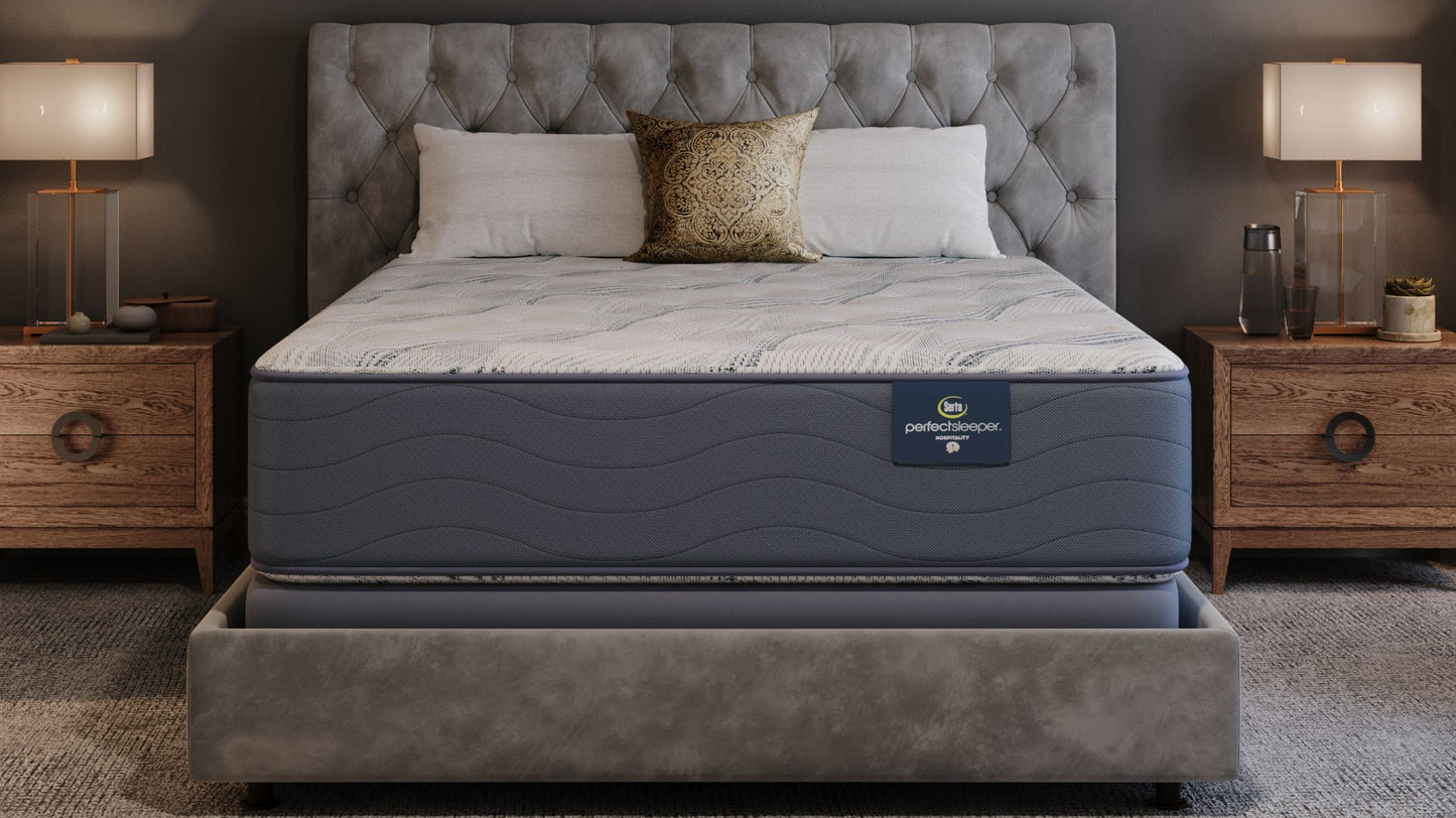 Serta Platinum Suite Plush (Two-Sided)